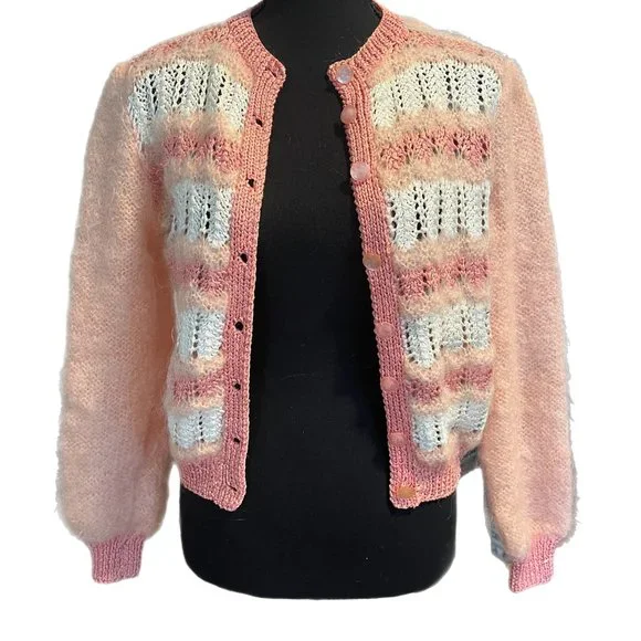 Fuzzy peachy pink and white cardigan - true vintage 90s - Picture 7 of 7